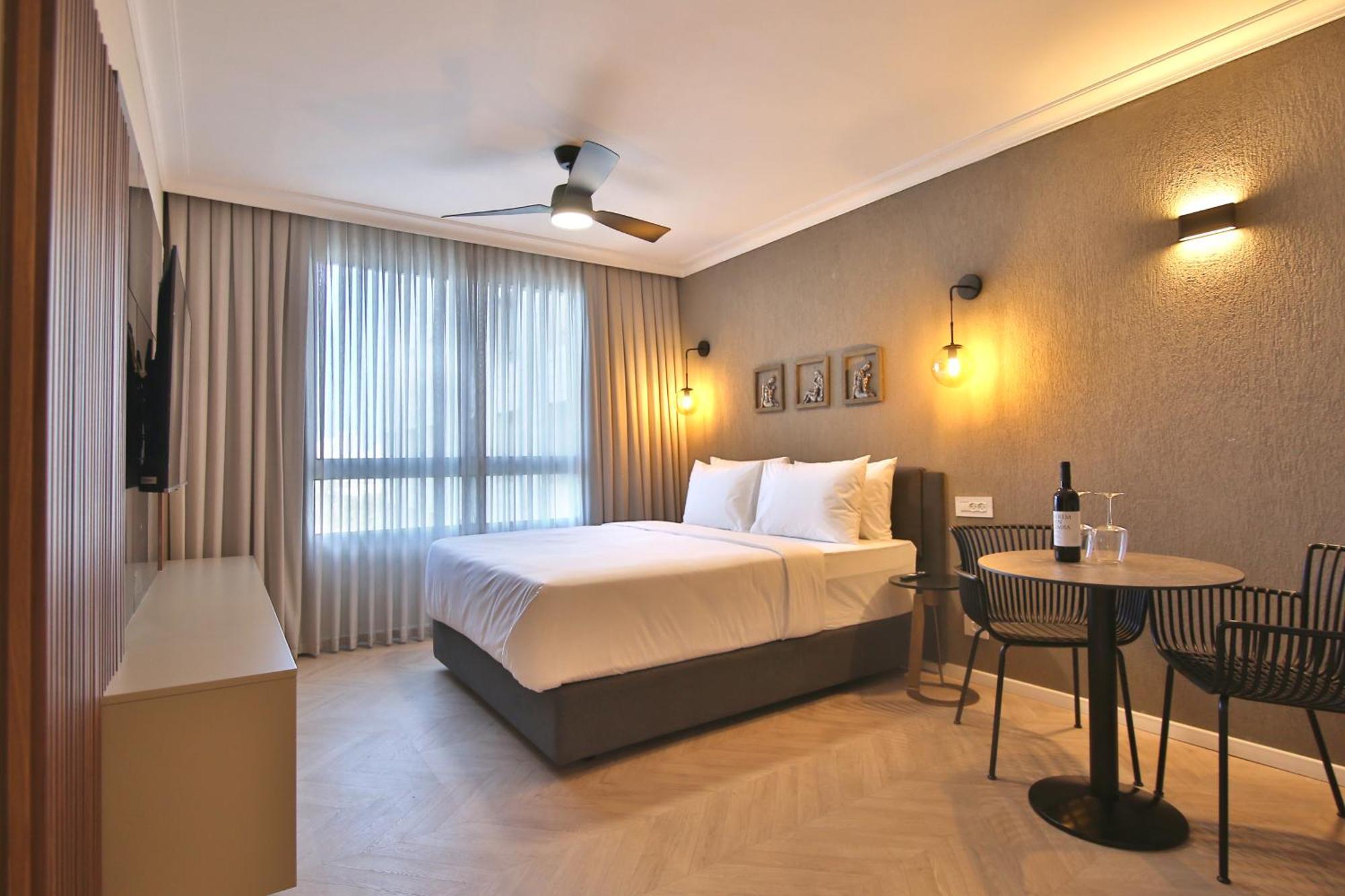 Luxury Suites By Notaly Ariel - Carmel Beach Haifa Eksteriør bilde