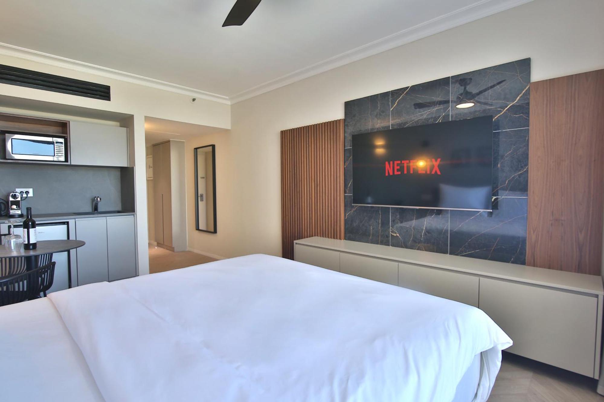 Luxury Suites By Notaly Ariel - Carmel Beach Haifa Eksteriør bilde