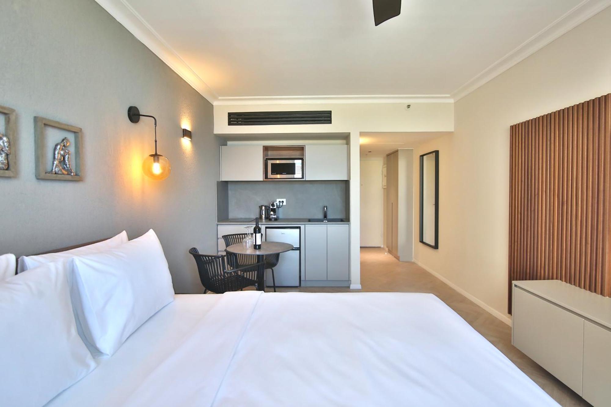 Luxury Suites By Notaly Ariel - Carmel Beach Haifa Eksteriør bilde